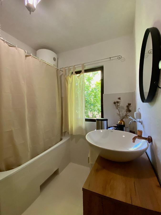 Casa Madre Kravice Waterfalls Ljubuski Bagian luar foto